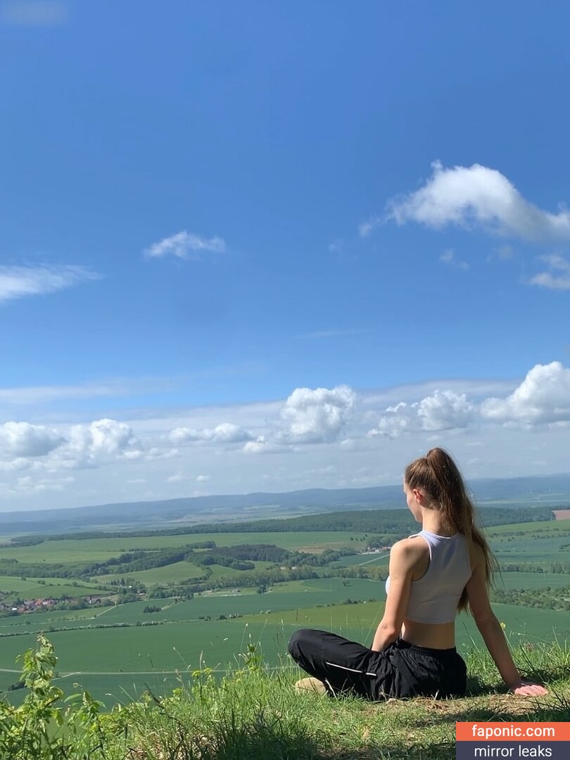 theresa_s0phie