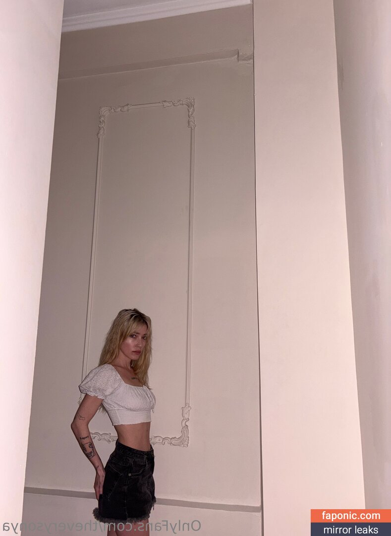 theverysonya