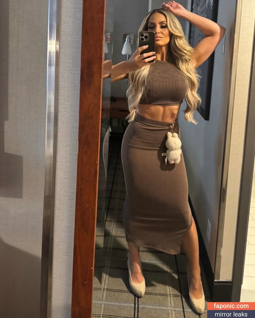 Trish Stratus