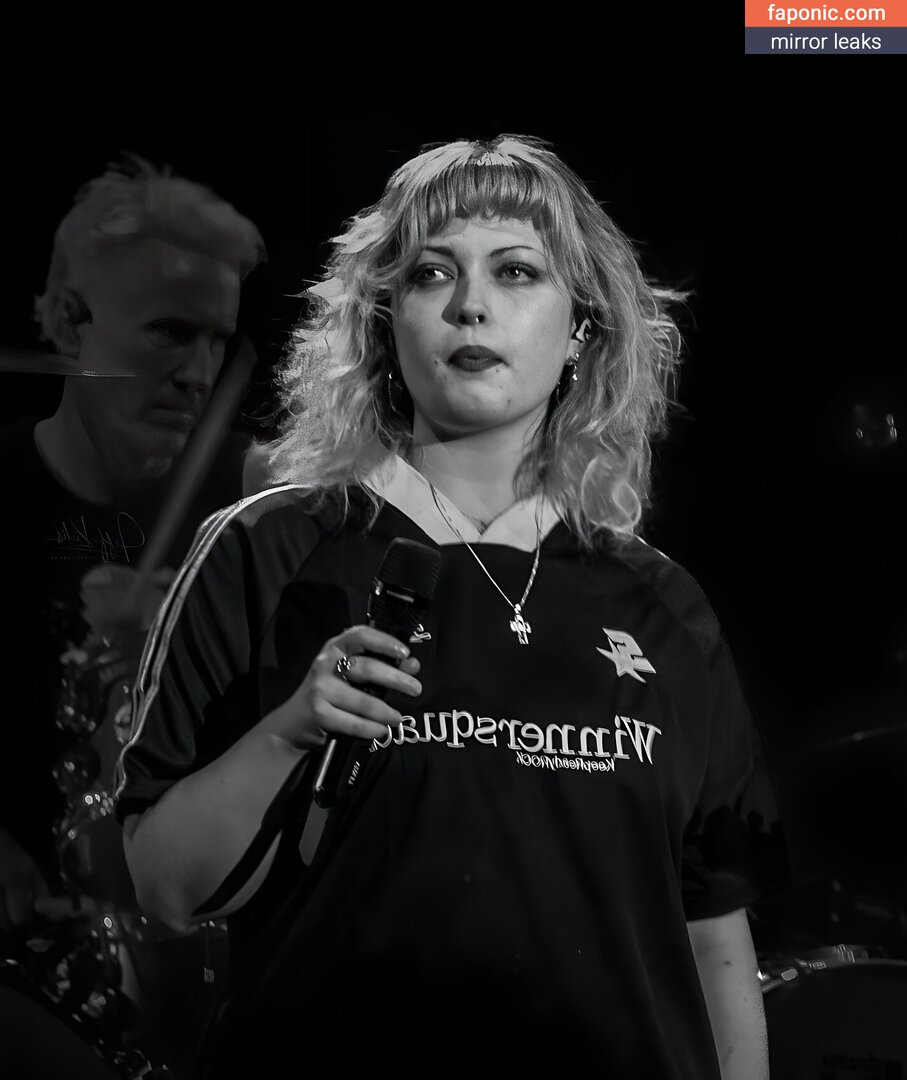 Violet Grohl