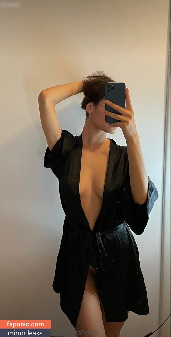 Vivienne Noir