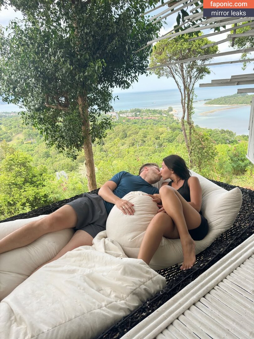 WMAF Alpha Couples