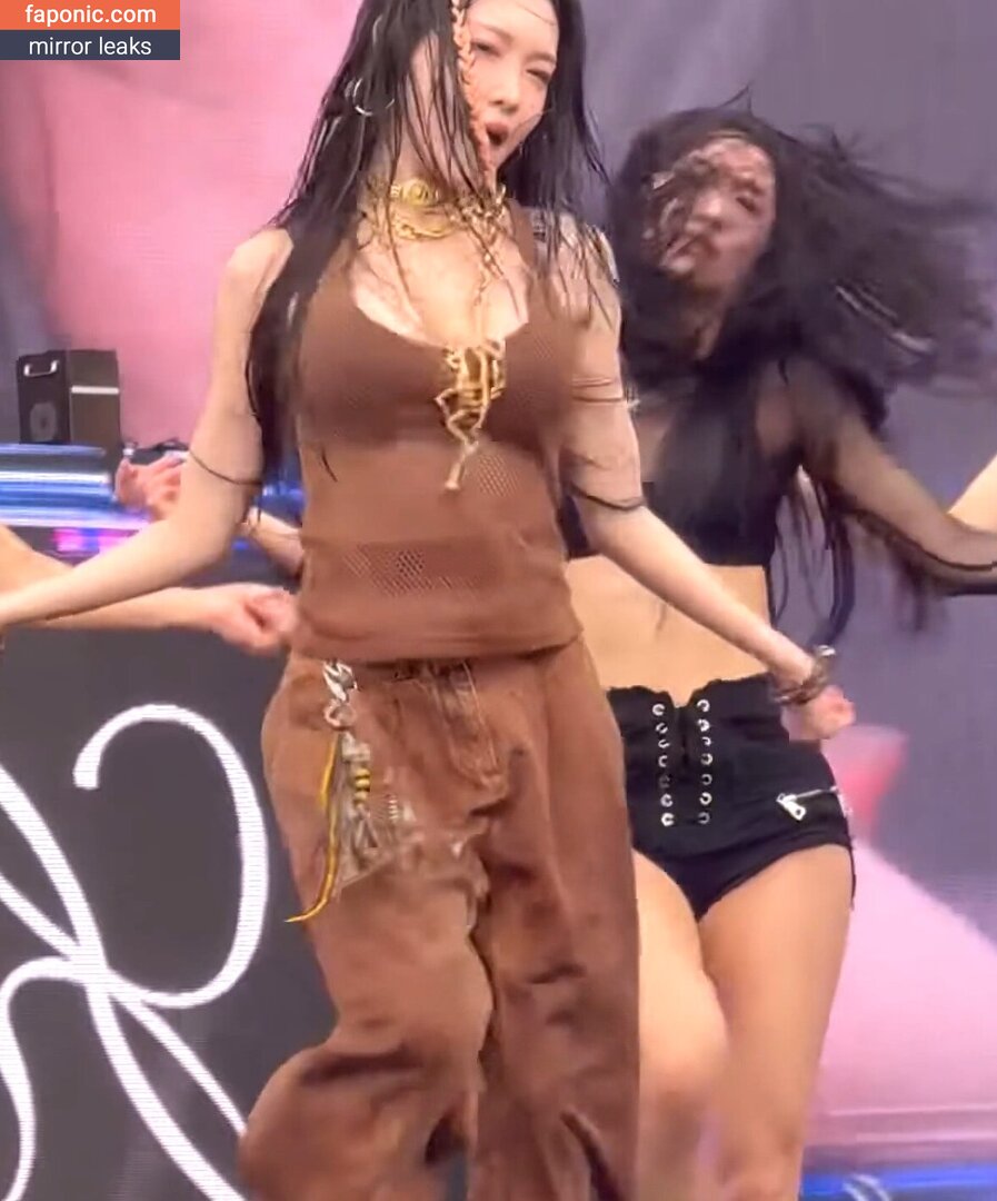 WomenK-pop