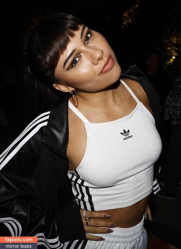 Xochitl Gomez