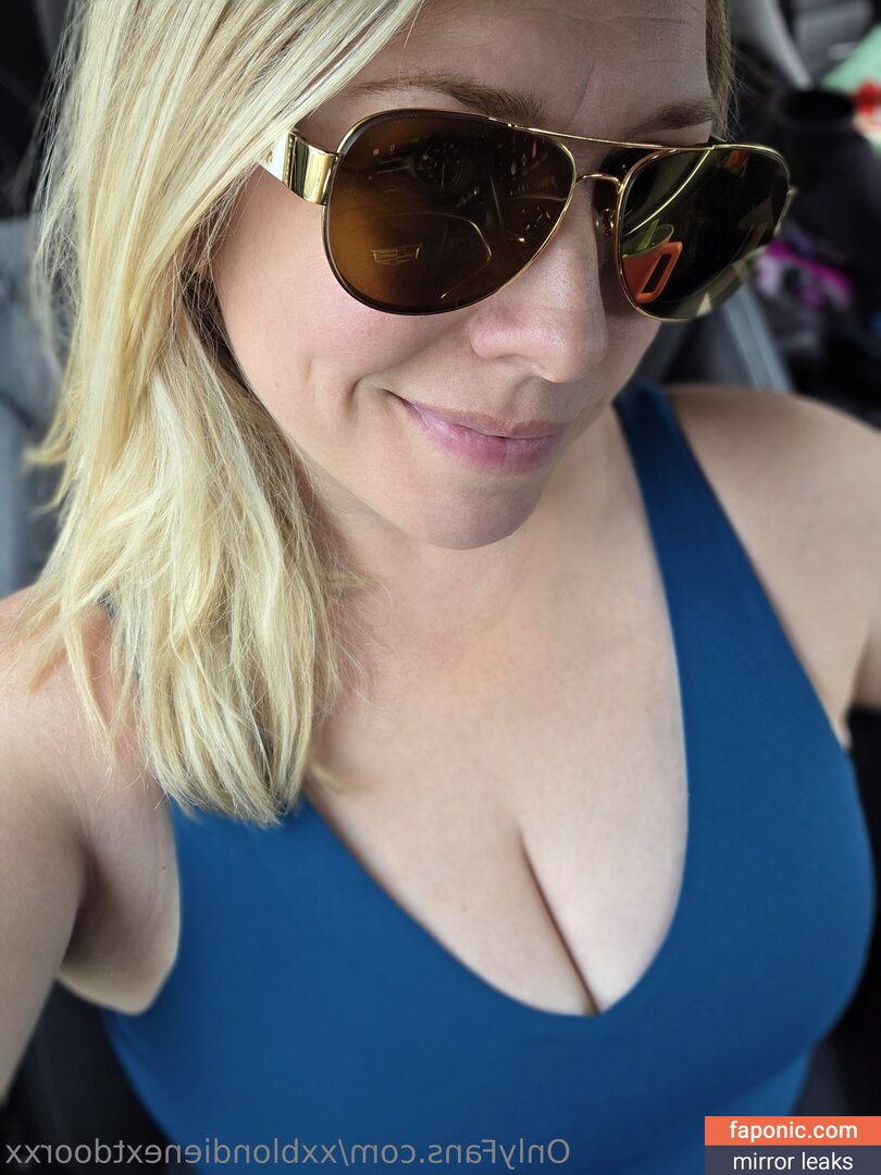 xxblondienextdoorxx