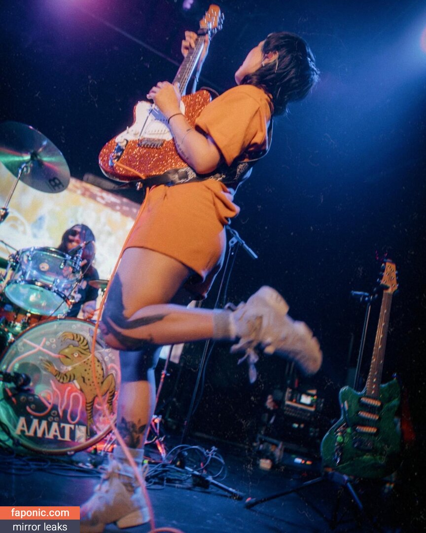 Yvette Young
